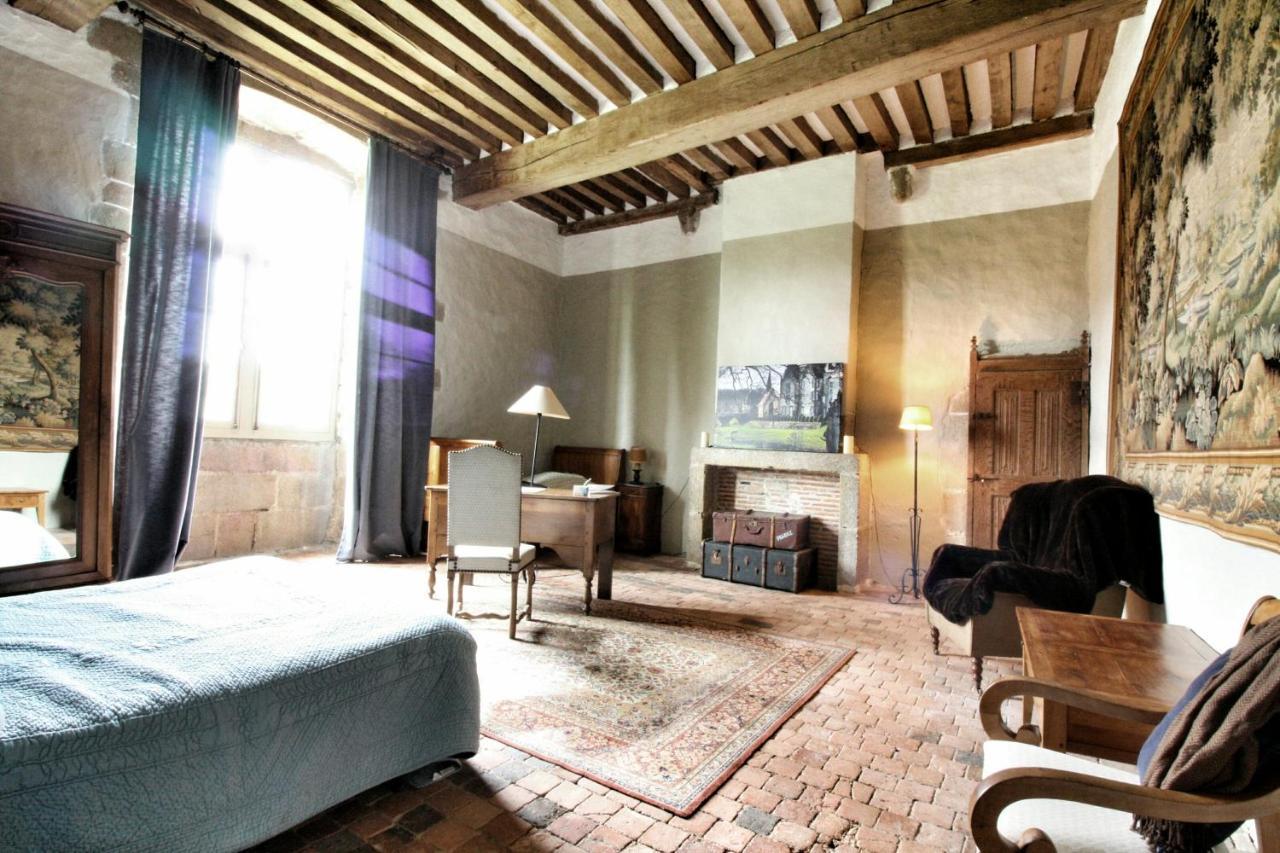 Chateau De Bourgon Montourtier Zewnętrze zdjęcie